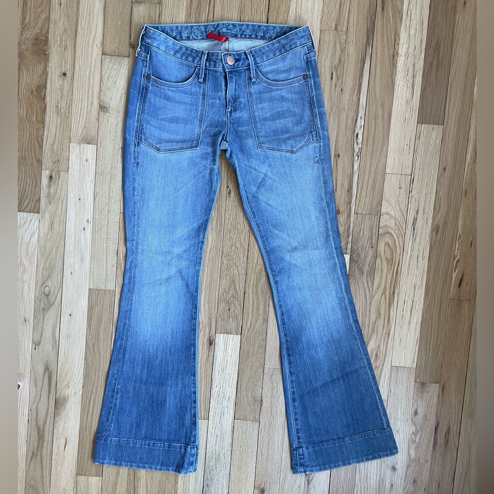 NWOT Earnest Sewn Flare Denim Medium Wash Jeans 26
